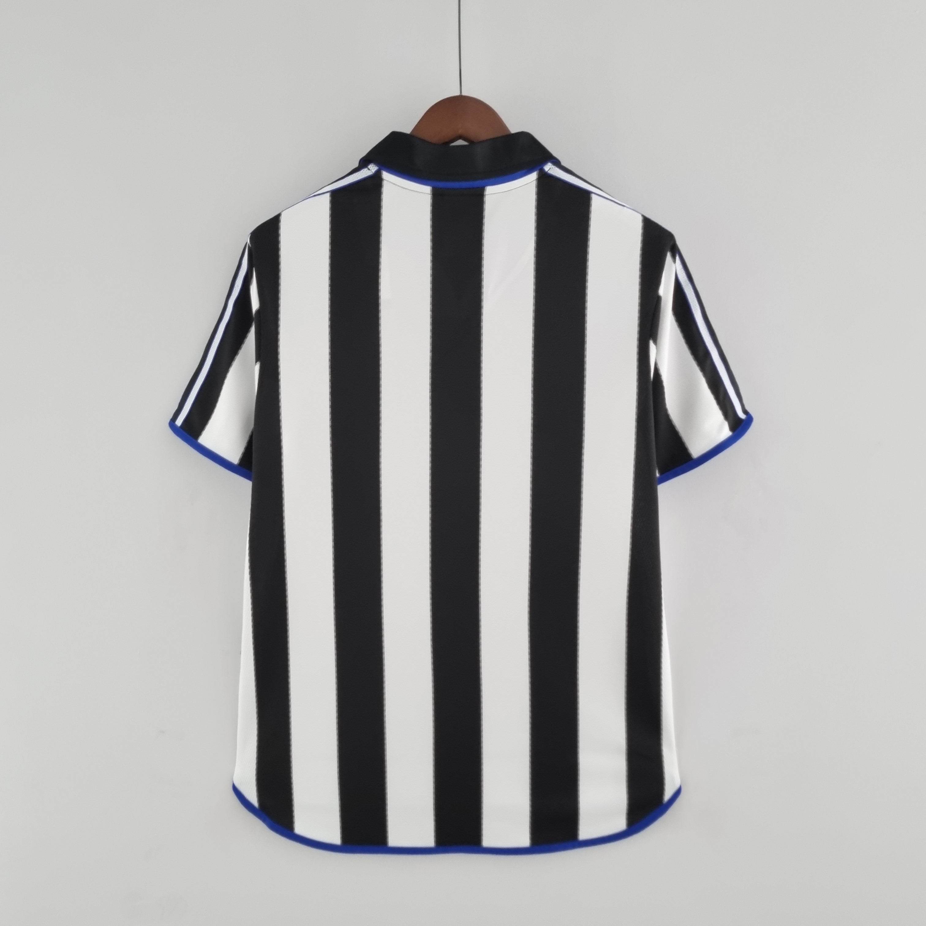Newcastle Home Jersey 00/01 Retro