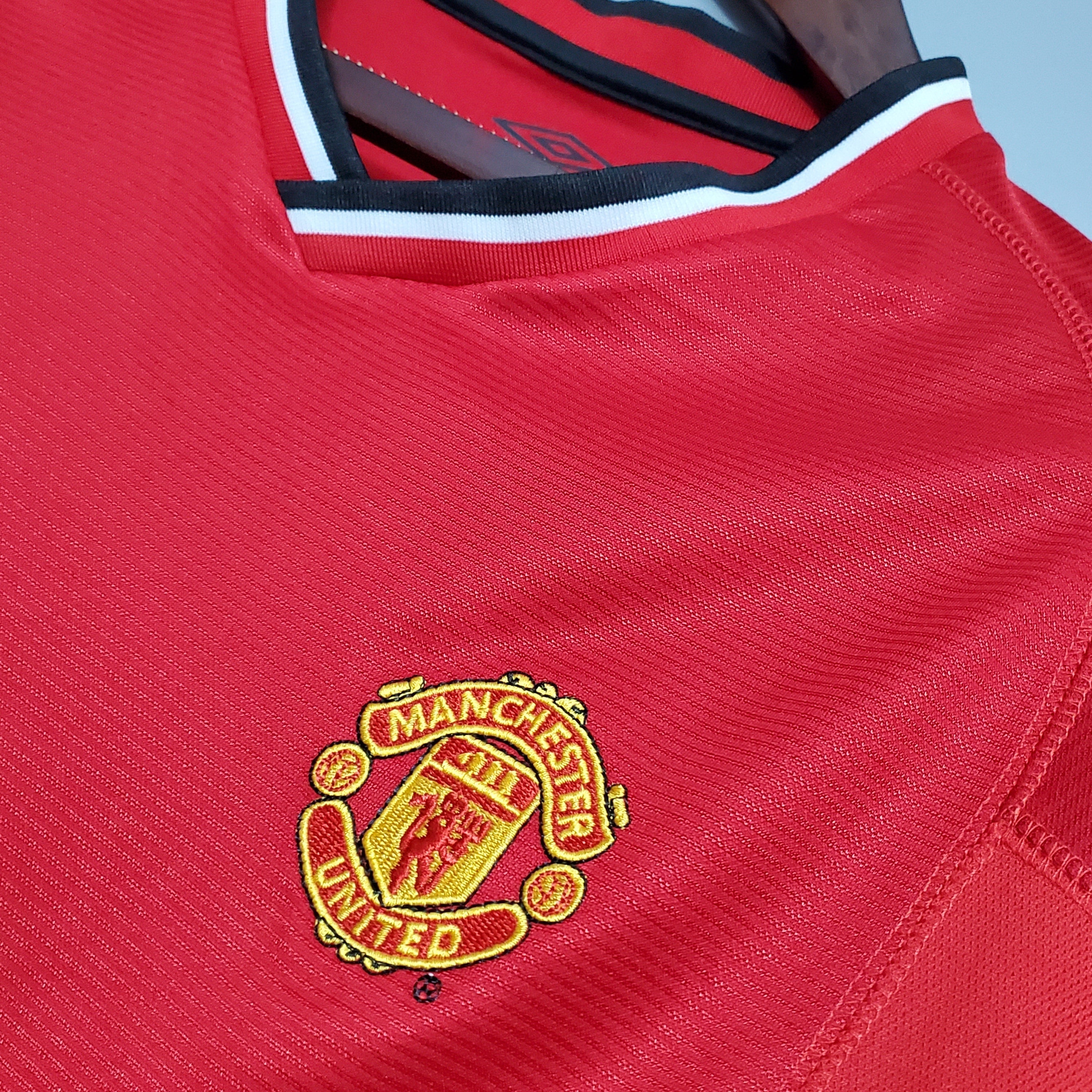 Manchester United Home Jersey 00/01 Retro